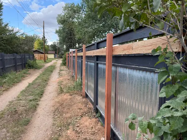 Fence Post Repair in Laramie