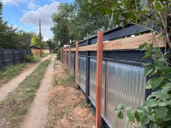 Fence Post Repair in Laramie